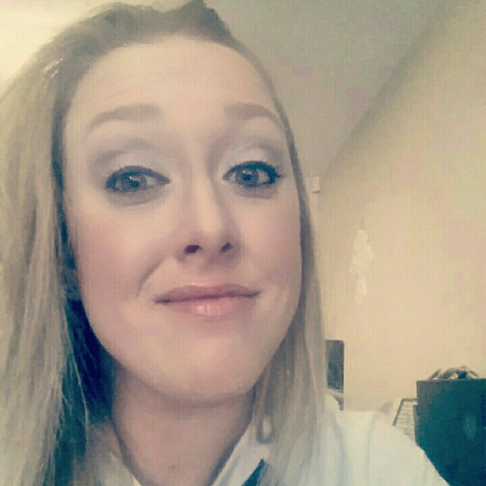 Meet your Posher, Kendra